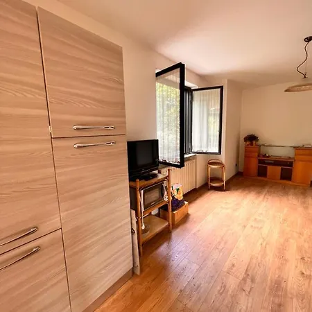 Elena Apartment *
